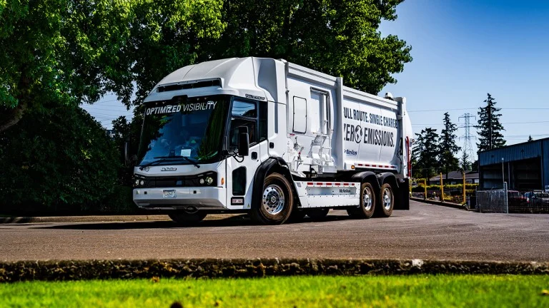 Volterra ZSL eRCV is part of the green revolution of refuse and recycling collection while delivering advanced driver comfort, safety, sustainability, and operational efficiency
